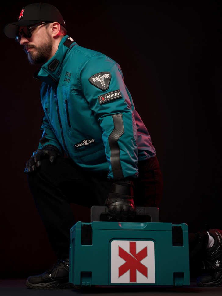 Бомбер Trauma Team | Medic